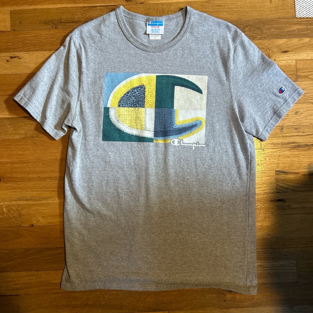 Gray champion tshirt